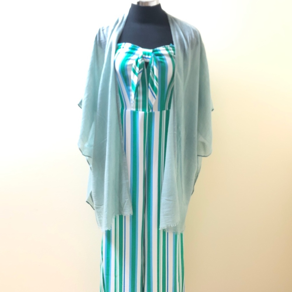SOLD wide leg pinstripe jumpsuit w pockets XS